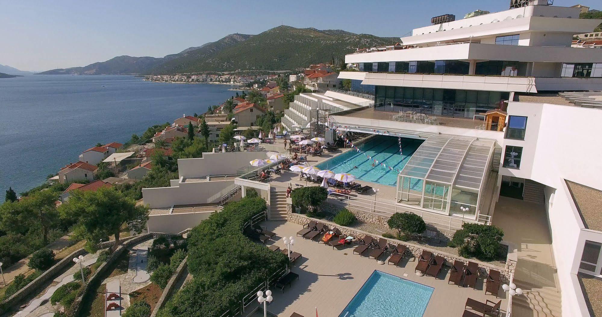 Grand Hotel Neum Buitenkant foto